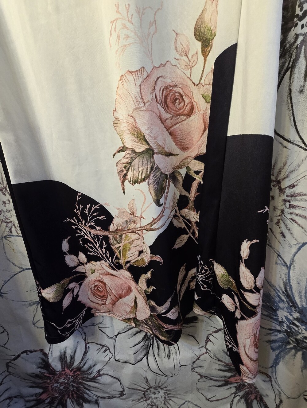 V-Neck Floral Maxi Dress in Black & Blush - Picture 3 of 5